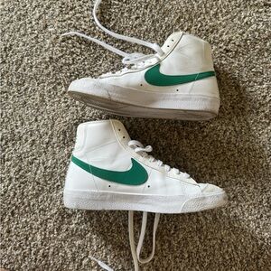 Nike Blazer